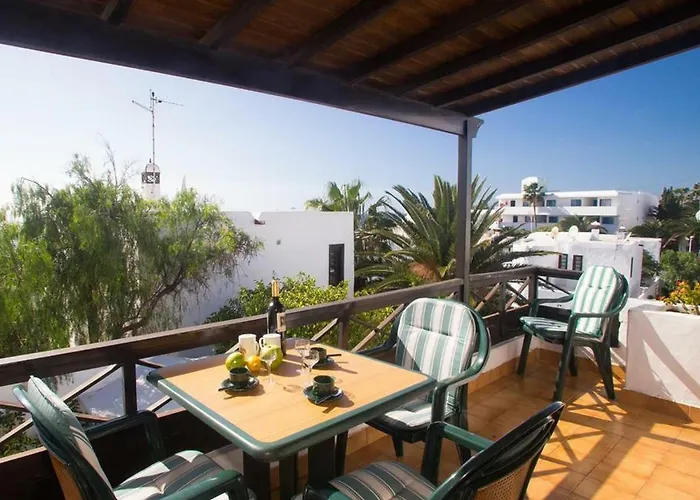 2Br Beach House - Solarium & Shower Terrace - 12